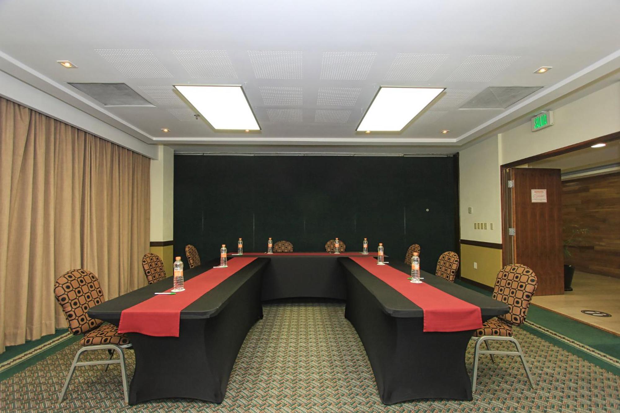 Holiday Inn Leon By Ihg Zewnętrze zdjęcie